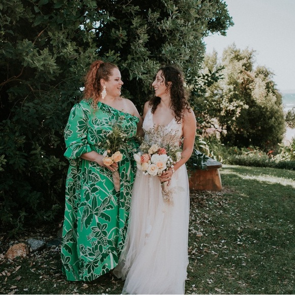 FARM Rio Dresses & Skirts - FARM Rio Green One Shoulder Dress